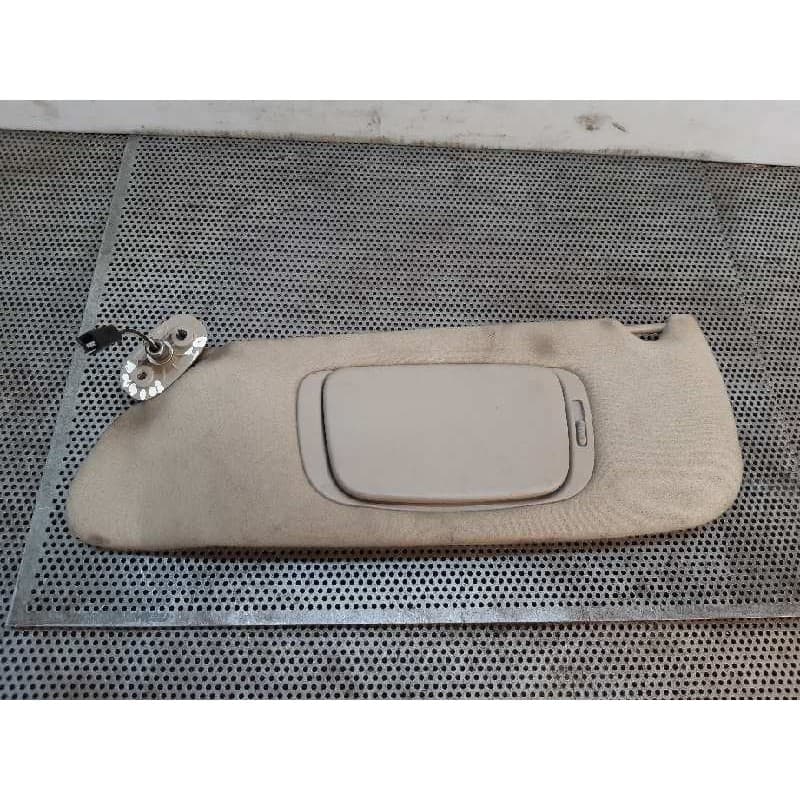 Recambio de parasol izquierdo para chrysler 300 m (lr) 2.7 v6 referencia OEM IAM