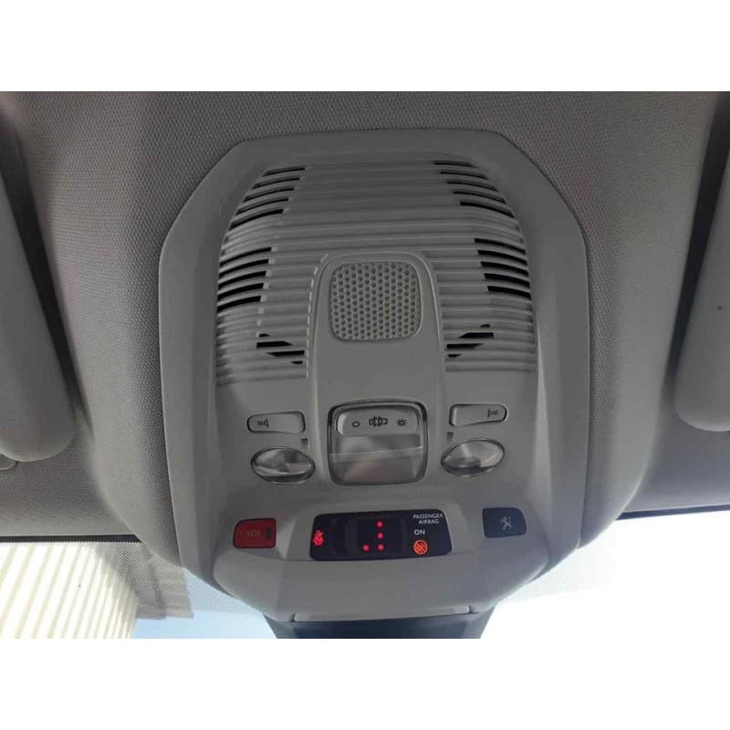 Recambio de luz interior para peugeot 3008 allure referencia OEM IAM 2