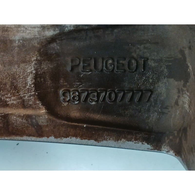 Recambio de llanta para citroën c4 ii (nc_) 1.2 thp 110 referencia OEM IAM 9673707777 - Negro 4