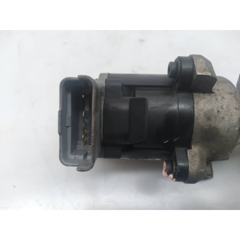 Recambio de valvula egr para peugeot 407 feline referencia OEM IAM 4R8Q90475B 2