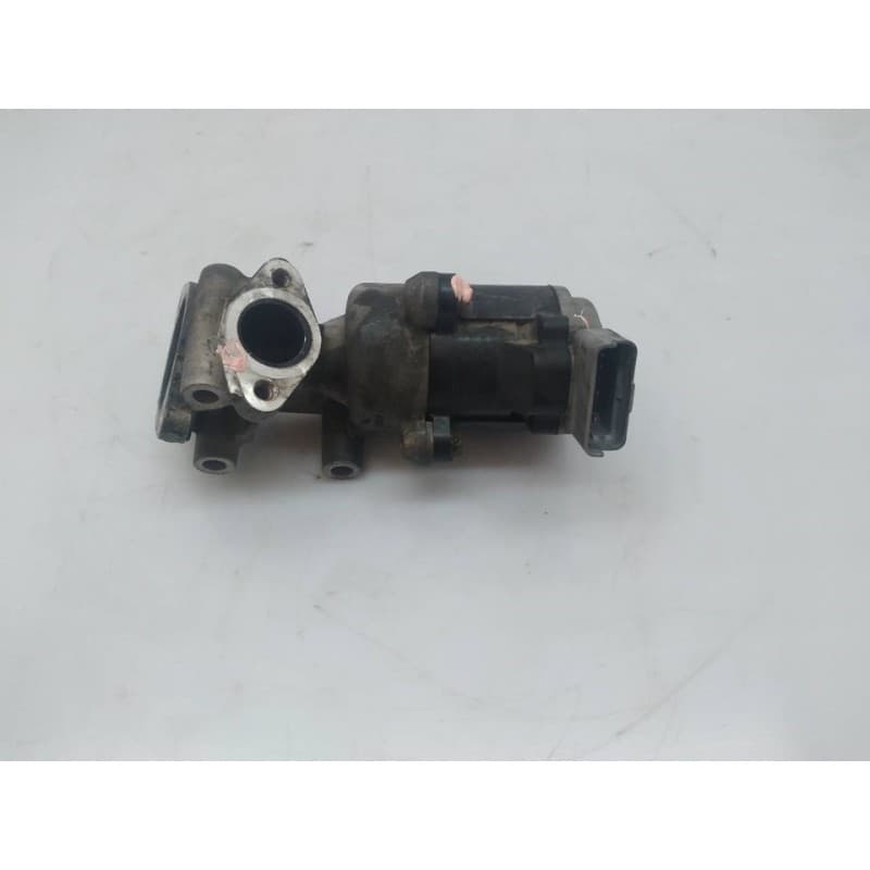 Recambio de valvula egr para peugeot 407 feline referencia OEM IAM 4R8Q90475A
