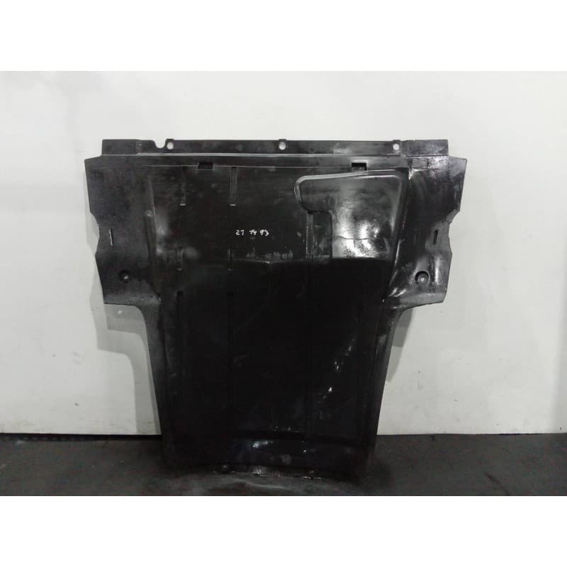 Recambio de cubrecarter para dacia sandero laureate referencia OEM IAM - Blanco