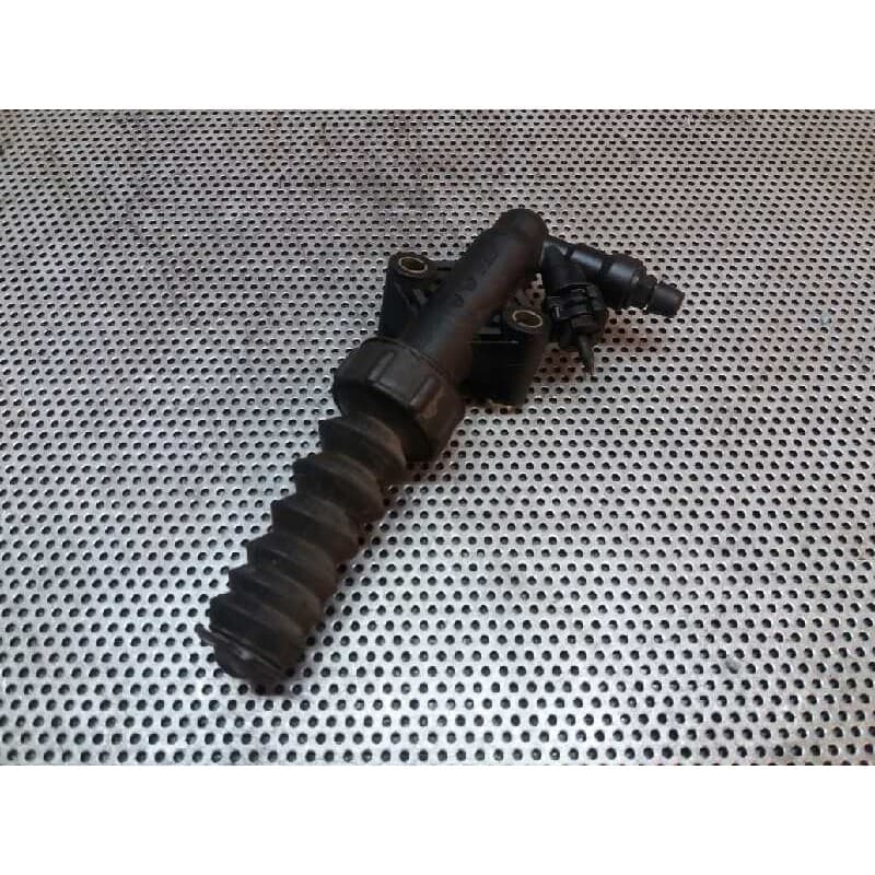 Recambio de bombin embrague para peugeot 307 (s1) xr referencia OEM IAM 2