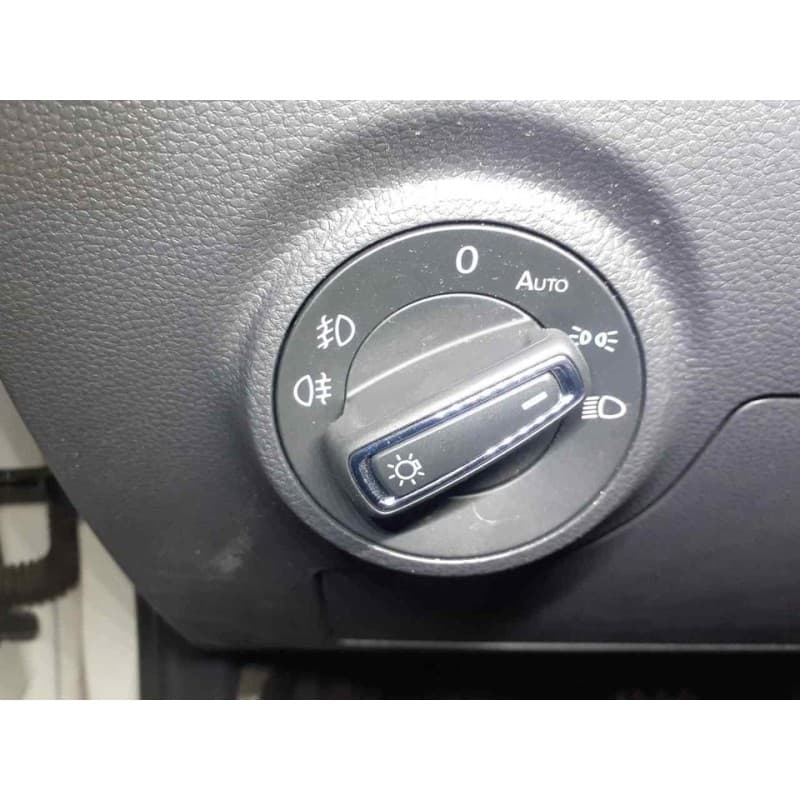 Recambio de mando luces para seat arona xcellence edition referencia OEM IAM - Blanco