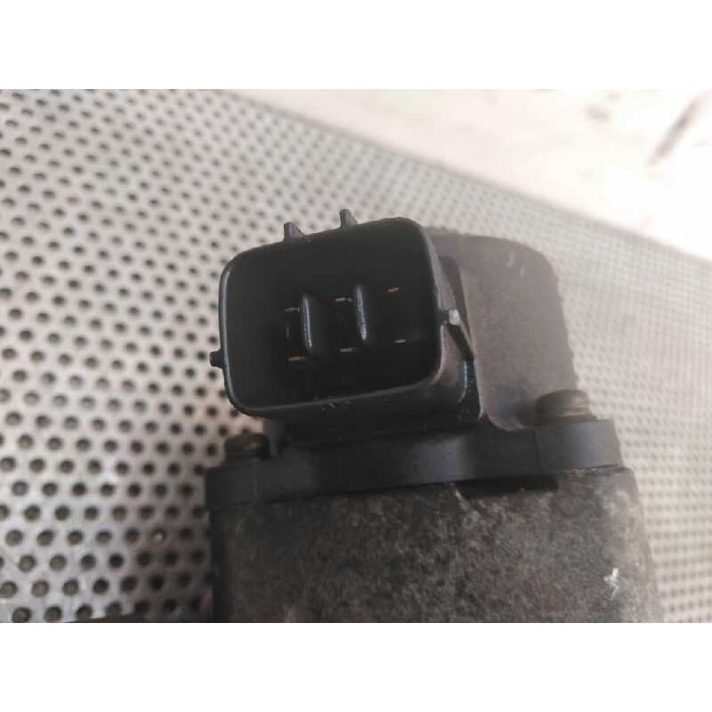 Recambio de valvula egr para nissan cabstar e 2.7 td referencia OEM IAM - Blanco 2