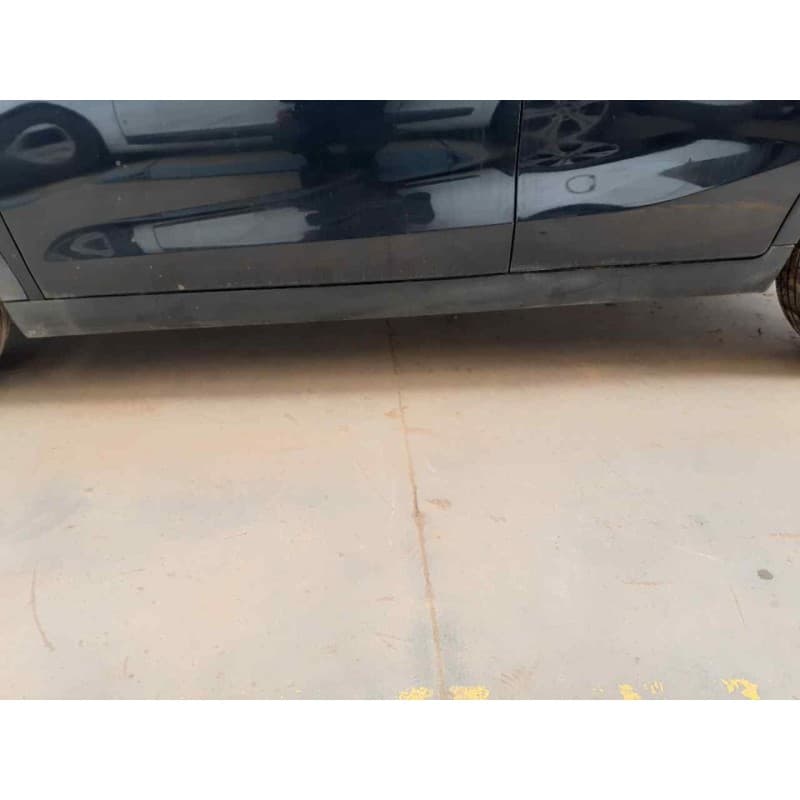 Recambio de faldon lateral para ssangyong tivoli limited 4x2 referencia OEM IAM