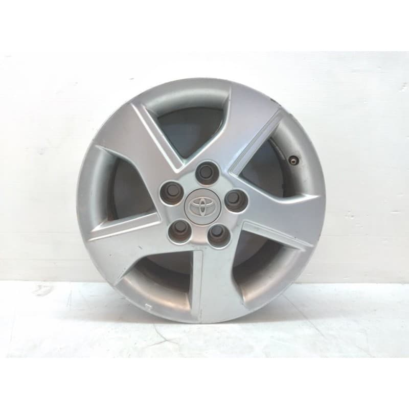 Recambio de llanta para toyota auris hybrid active referencia OEM IAM 4261102D90 - Negro