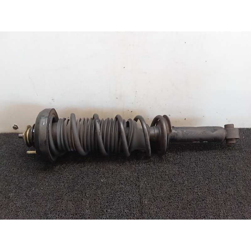 Recambio de amortiguador trasero derecho para dodge stealth 3.0 referencia OEM IAM - Rojo