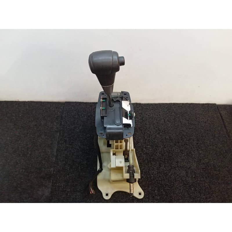 Recambio de palanca cambio para kia sportage ex referencia OEM IAM 46700XXXXX - Verde