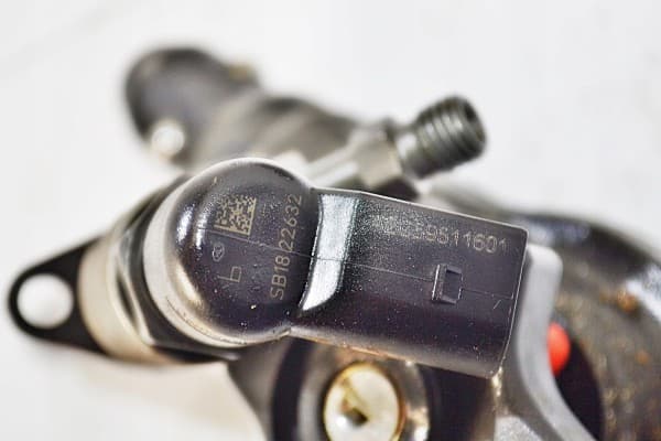 Inyector de Combustible Vdo A2C59511601 usado 6
