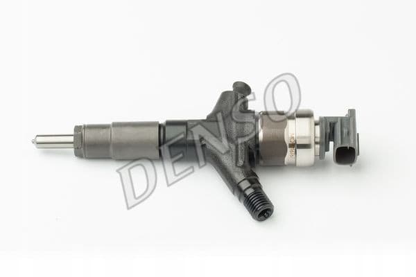 Inyector Denso DCRI300250 16613AA030 usado