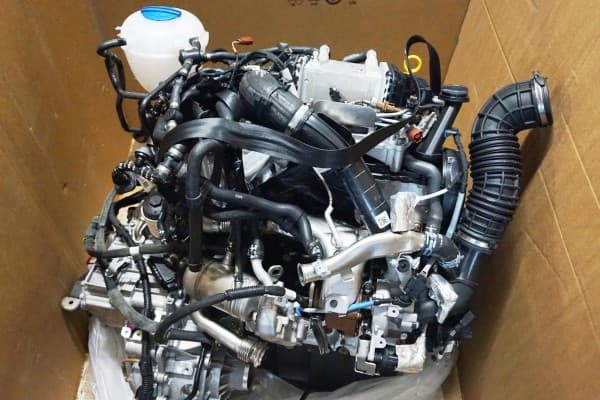 Motor 2.0 TDI Inferior VW T6 Lift T6.1 usado 10