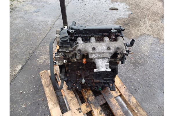 Motor Peugeot 807 2.2 HDI 02- Código 4HW usado 2