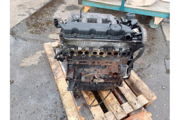 Motor Peugeot 807 2.2 HDI 02- Código 4HW usado 4