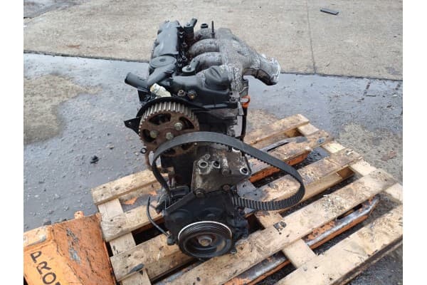 Motor Peugeot 807 2.2 HDI 02- Código 4HW usado 5