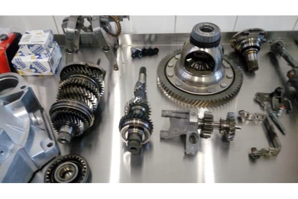 Caja de Cambios Renault 2.0 16V JC5129 usado 4