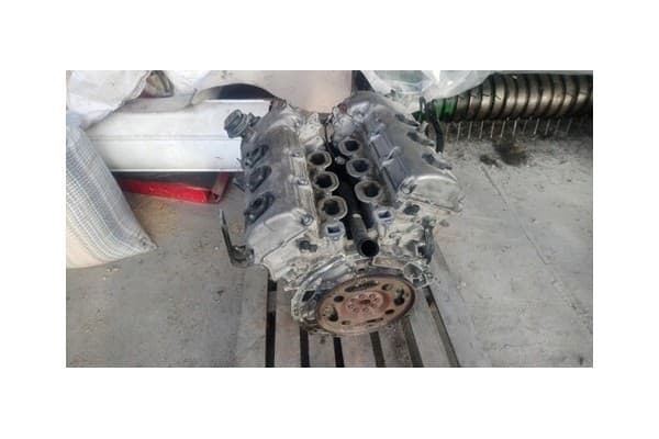 Motor Mazda Cx-9 Dañado CA 3.7 272CV Gasolina nuevo 4