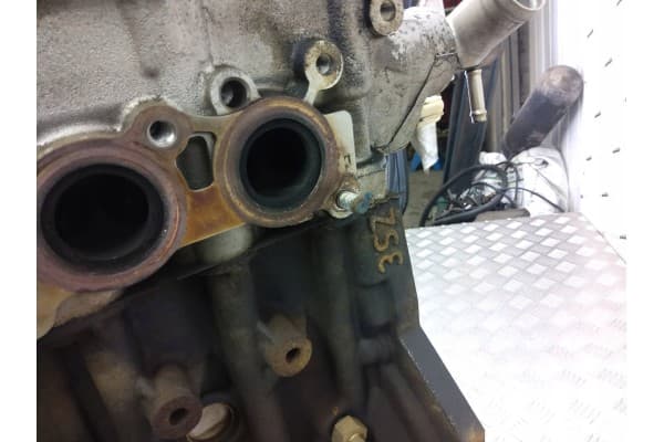 Motor para Daihatsu Terios 2008 1.5L usado 8