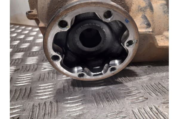 Diferencial Trasero Chevrolet Camaro 84060181 usado 3