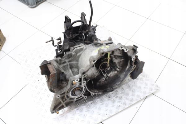Caja de Cambios Hyundai Tucson 2.0 CRDI 4x4 L5 usado 4
