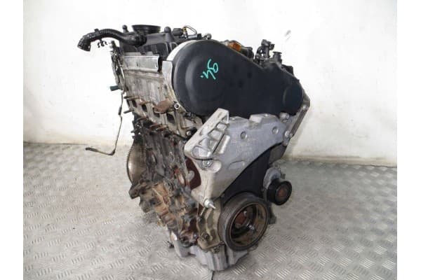 Motor e Inyección Audi Q3 8U 2.0D Cff 2011- usado 3