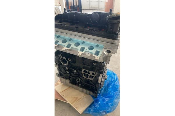 Motor 2.0 TDI VW T5 Cfc Caa Cgl nuevo 8