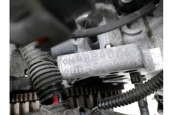 Motor Renault Clio IV 0.9 Tce 90CV H4BB408 usado 11