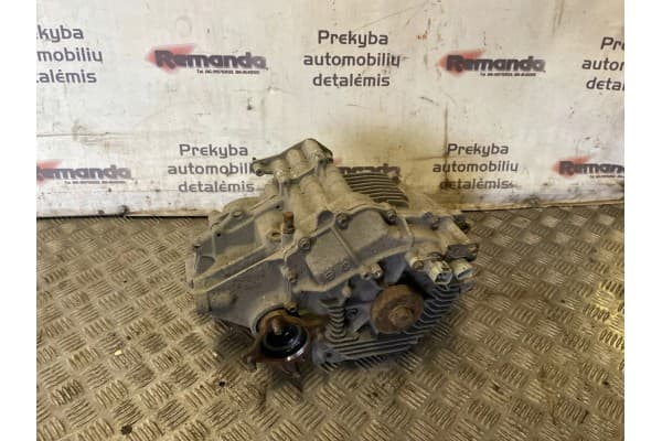 Diferencial trasero para Toyota RAV4 (XA40) 2017 usado