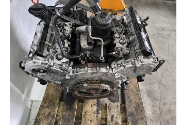 Soporte de motor trasero VW Phaeton 3.0 TDI usado 4