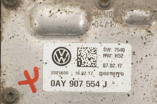 Módulo puente Haldex para Audi VW 0AY907554J usado 2