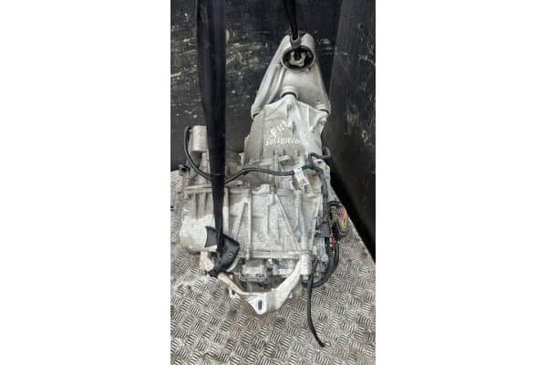 Motor completo Tesla Model X 2019 147810000B usado 3