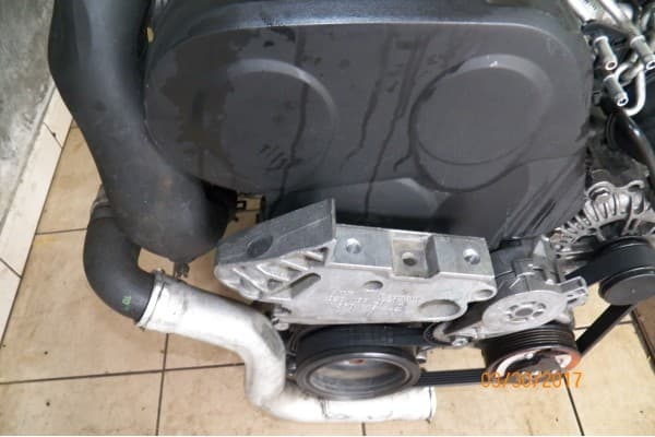 Motor VW Passat B6 2.0 16V TDI Bkd usado 2