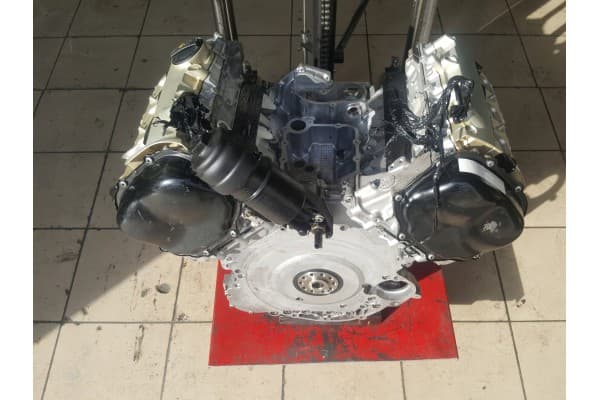 Motor Audi A4 A6 2.4 Bdw reacondicionado 2