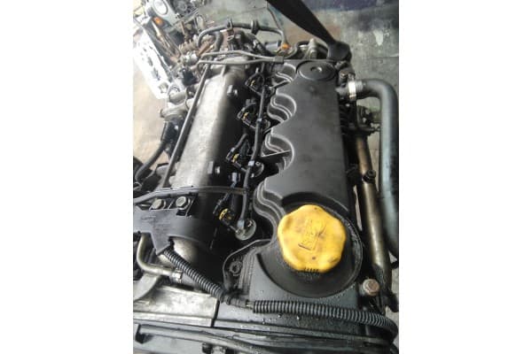 Motor Fiat Croma 2 1.9 Jtd 120 CV 939A1000 usado
