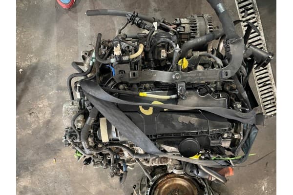 Motor Renault Master 2.3 DCI Trasero M9TH698 usado