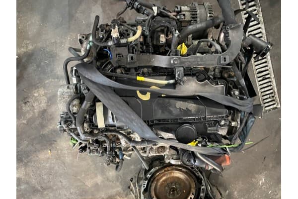 Motor Renault Master 2.3 DCI Trasero M9TH698 usado 3
