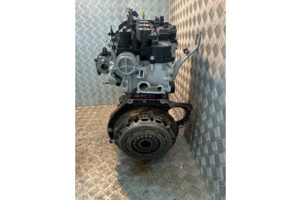 Motor Ford Fiesta MK8 1.1 Xyjb usado 3