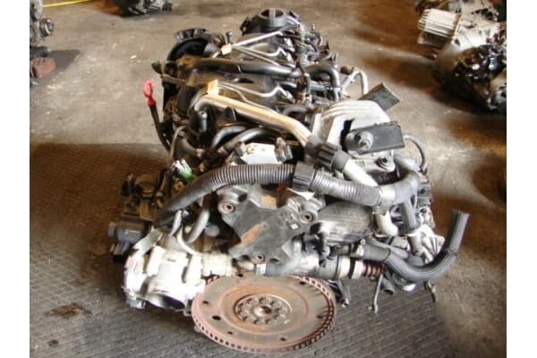 Motor Volvo XC70 XC90 2.4 D5 D5244T 185HP 2007 usado 4