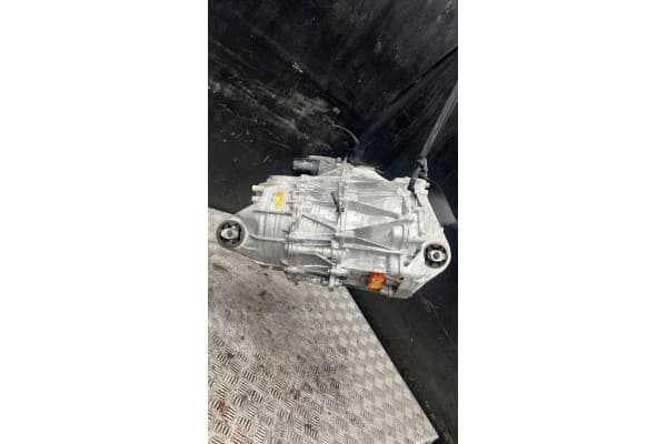 Motor completo Tesla Model 3 2020 112096010G usado 5