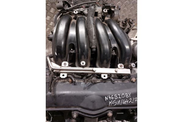 Motor Bare Post BMW E87 120i N46B20BY usado 7
