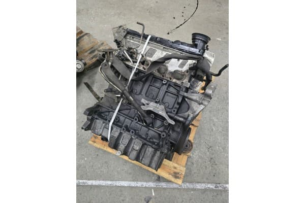 Motor Seat Volkswagen Skoda 1.6 TDI Cayc usado 2