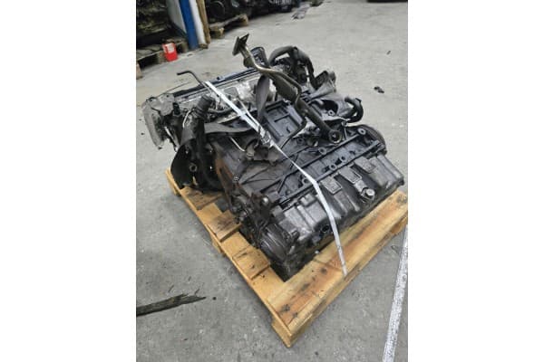 Motor Seat Volkswagen Skoda 1.6 TDI Cayc usado 4