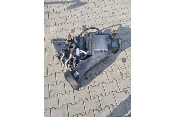 Calefactor Vega Lift para Renault Magnum DXi usado
