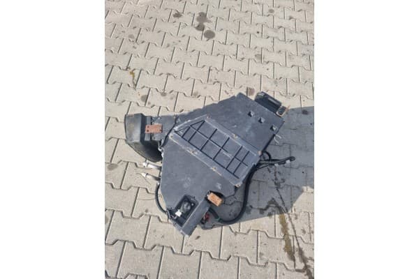 Calefactor Vega Lift para Renault Magnum DXi usado 3