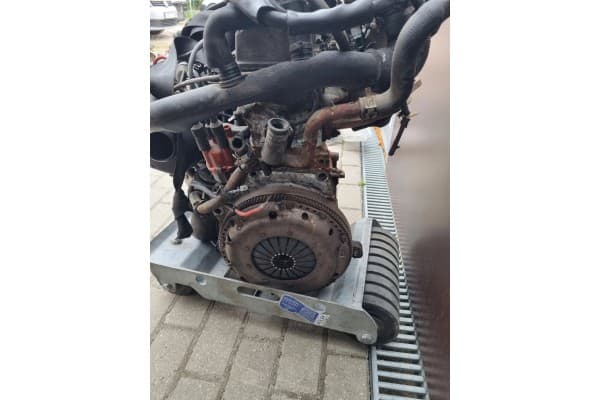 Motores completos Volkswagen Passat B3 1990 usado 8