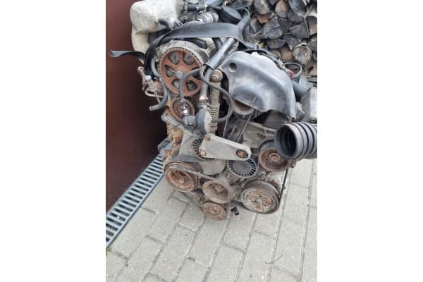 Motores completos Volkswagen Passat B3 1990 usado 9