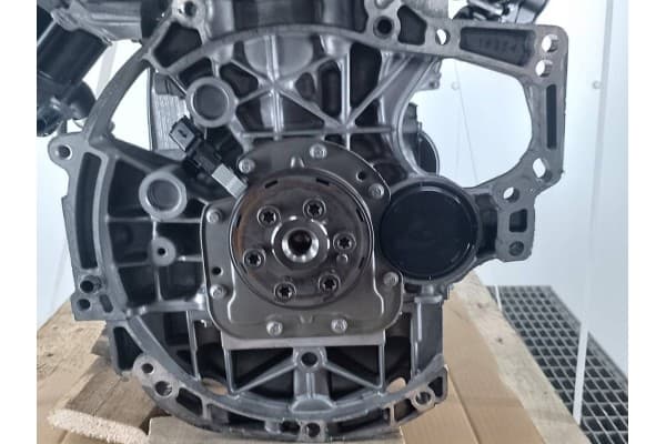 Motor Peugeot 208 HN05 10XVAX 1.2 Thp usado 4
