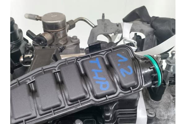 Motor Peugeot 208 HN05 10XVAX 1.2 Thp usado 9
