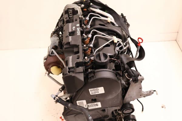 Motor Volvo V70 D5244T usado 9