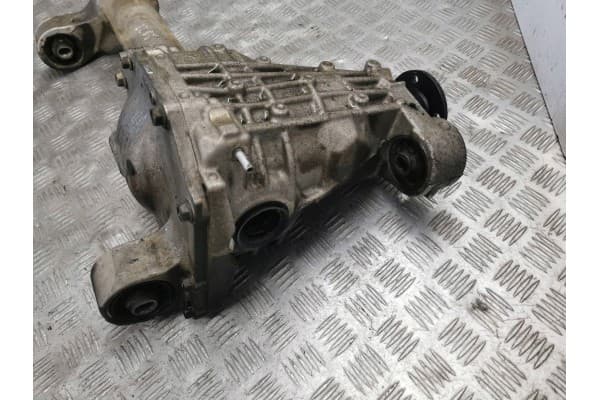 Diferencial delantero Nissan Navara D23 usado 4